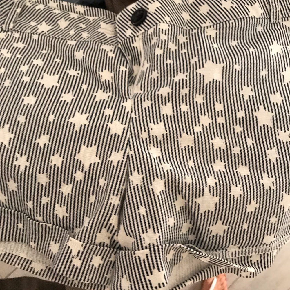 Short star